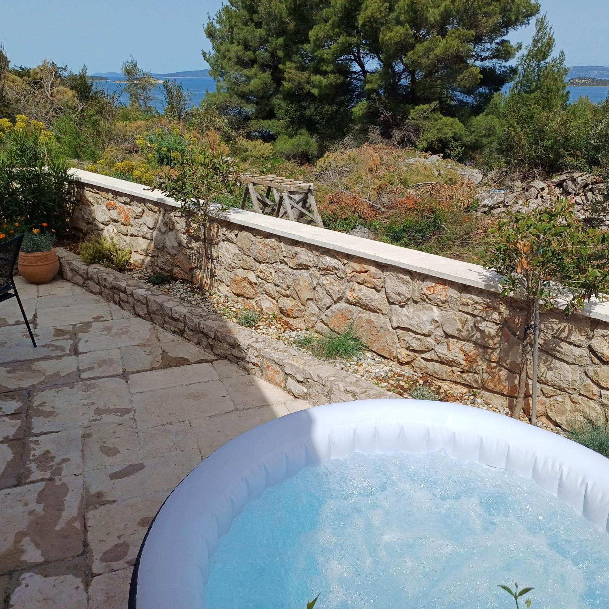 Lovro Luxury Apartment With Jacuzzi And Terrace Sea View Sali Exterior foto